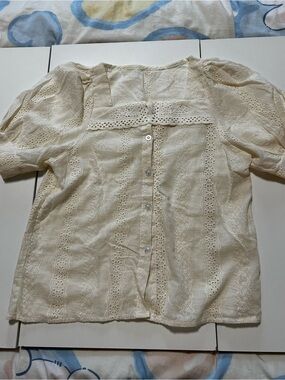 Cream Eyelet Puff-Sleeve Button-Back Blouse